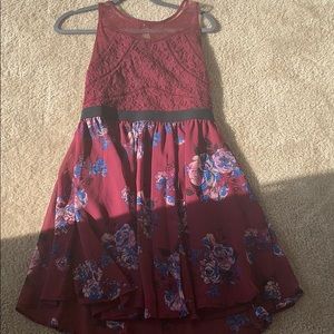 Women’s dress